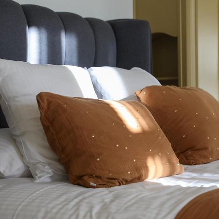 Sequoias Golf & Ressort Hotell Ruy-Montceau Eksteriør bilde
