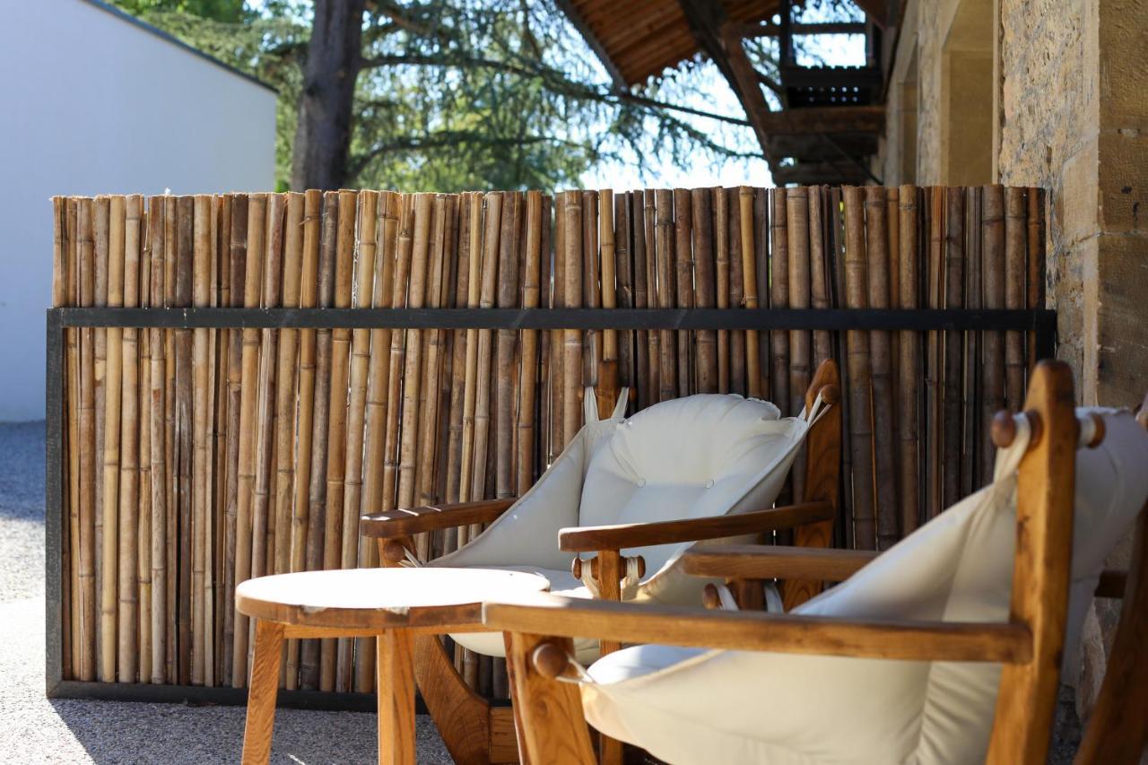 Sequoias Golf & Ressort Hotell Ruy-Montceau Eksteriør bilde