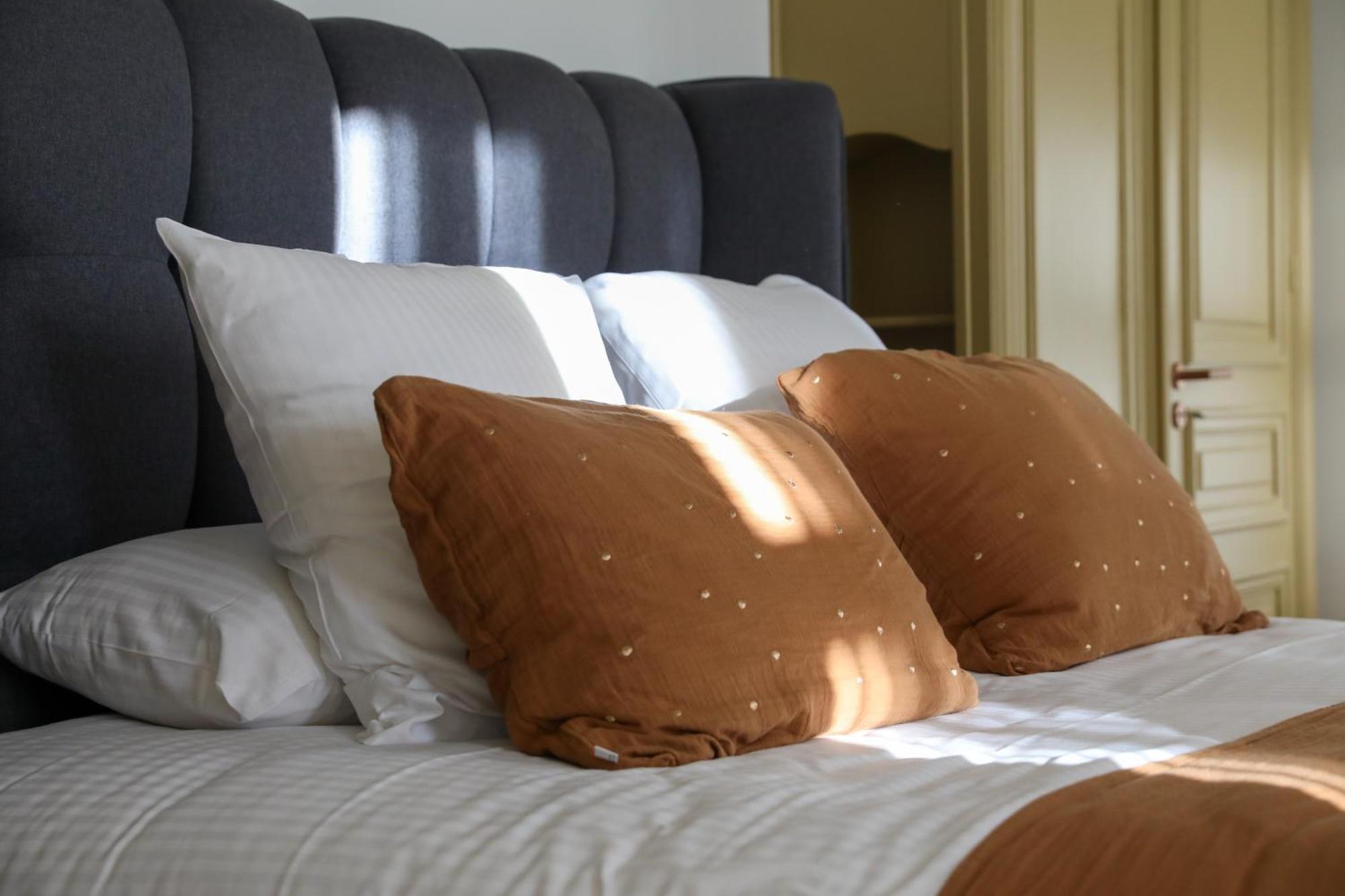 Sequoias Golf & Ressort Hotell Ruy-Montceau Eksteriør bilde
