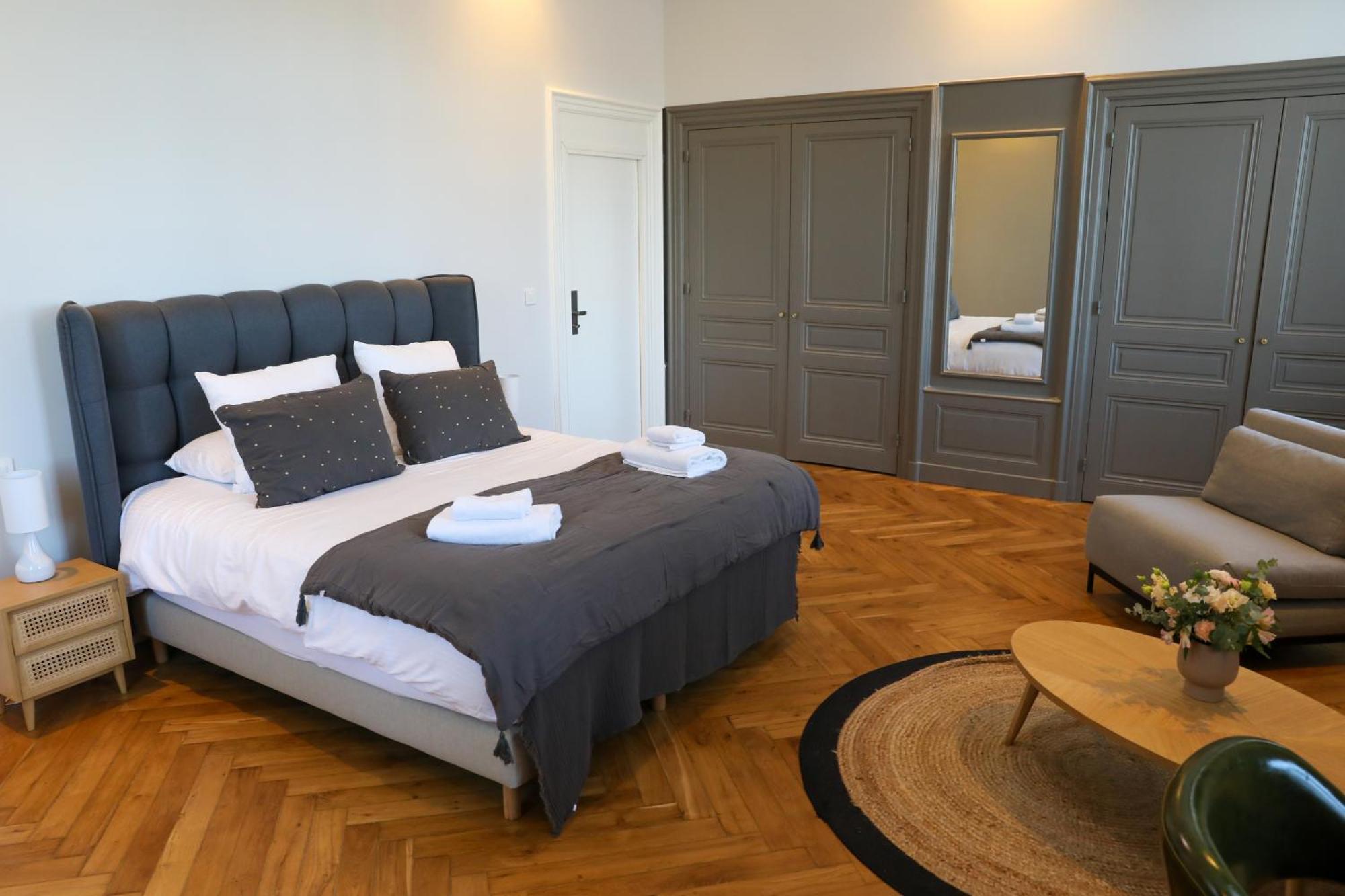 Sequoias Golf & Ressort Hotell Ruy-Montceau Eksteriør bilde