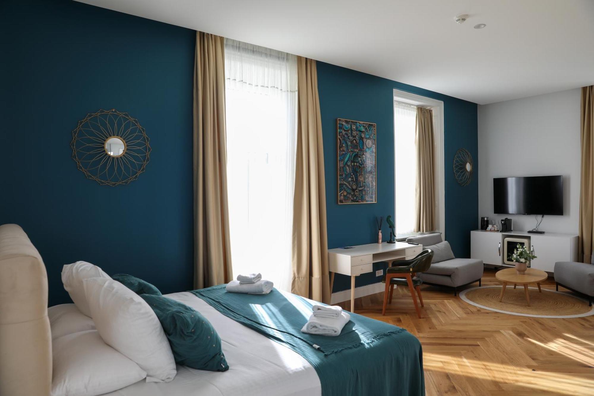 Sequoias Golf & Ressort Hotell Ruy-Montceau Eksteriør bilde